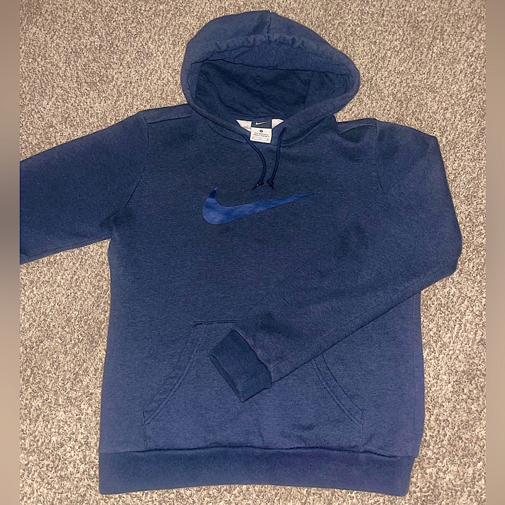 Women’s or juniors Nike navy blue pull over hoodie